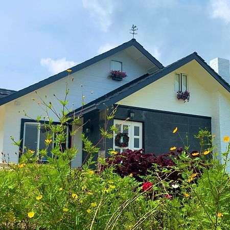 Hounon White Chimney Cottage Ranau Bagian luar foto