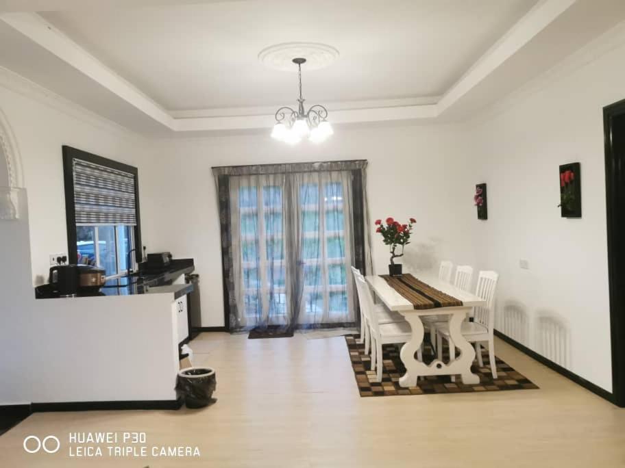 Hounon White Chimney Cottage Ranau Bagian luar foto